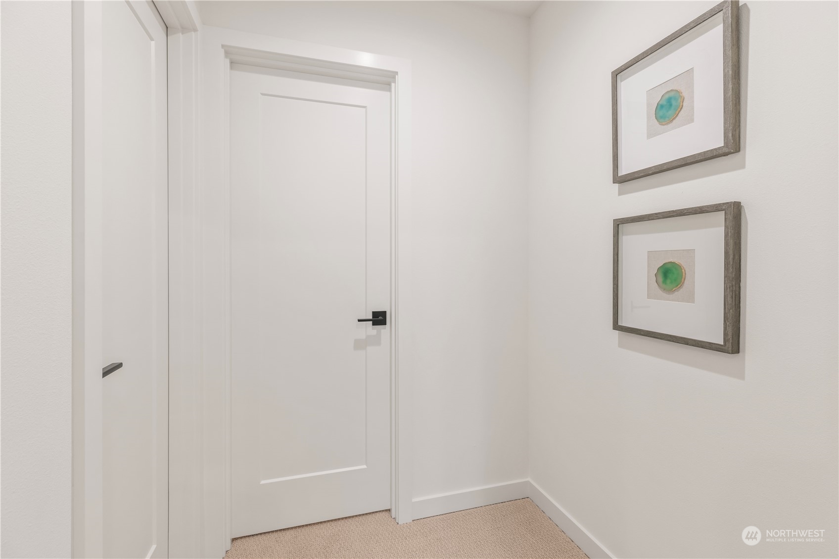 9221 A 25th Avenue SW