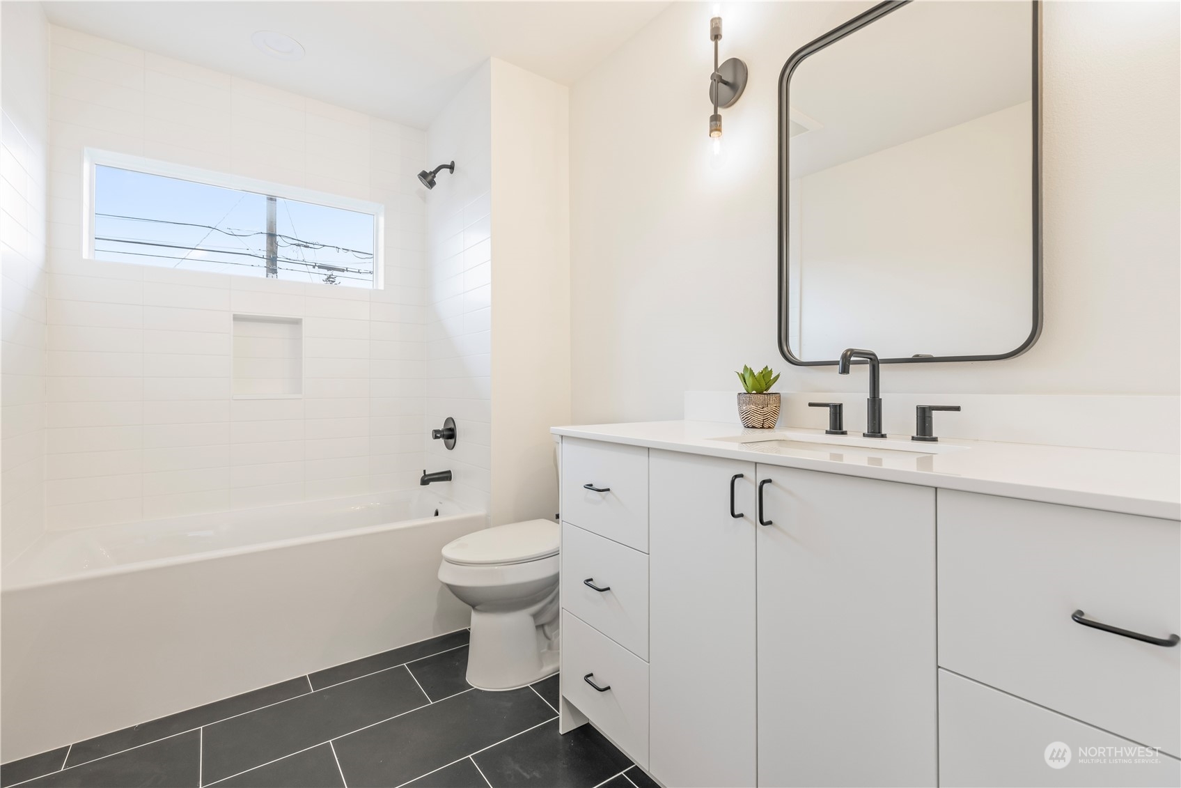 9221 A 25th Avenue SW