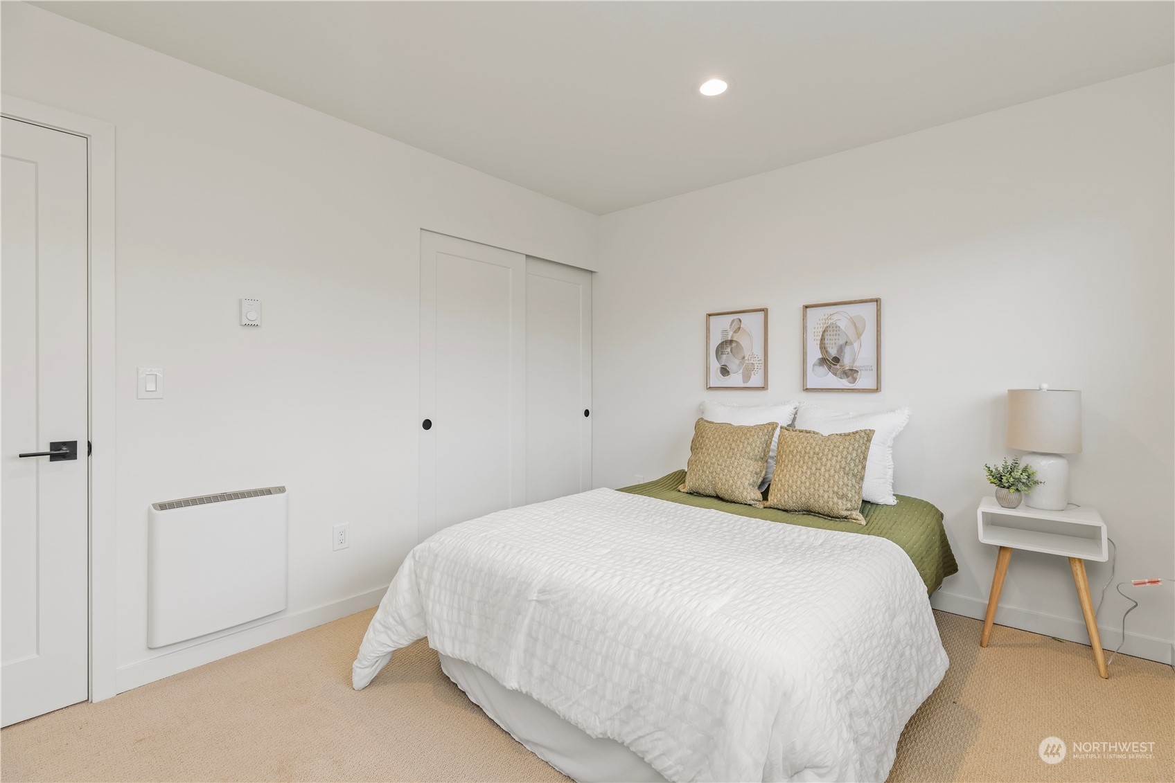 9221 A 25th Avenue SW