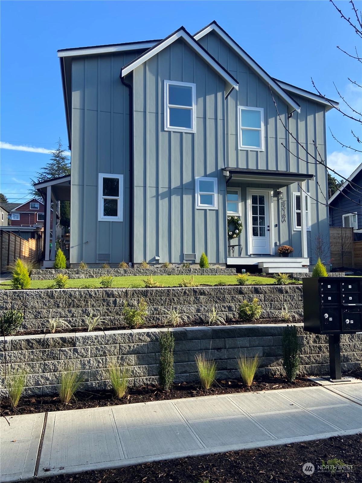 6518 B 40th Avenue SW