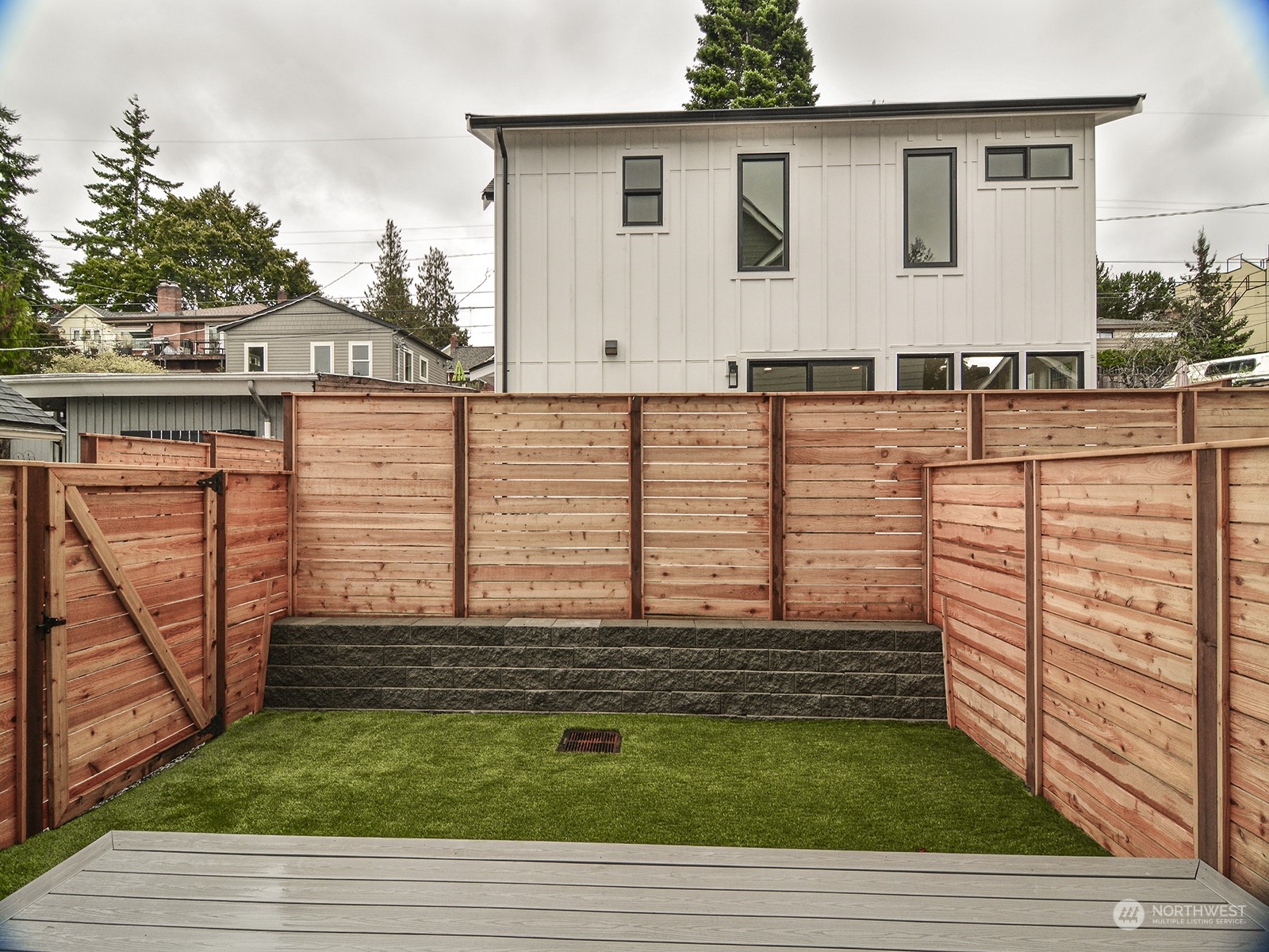 6518 B 40th Avenue SW