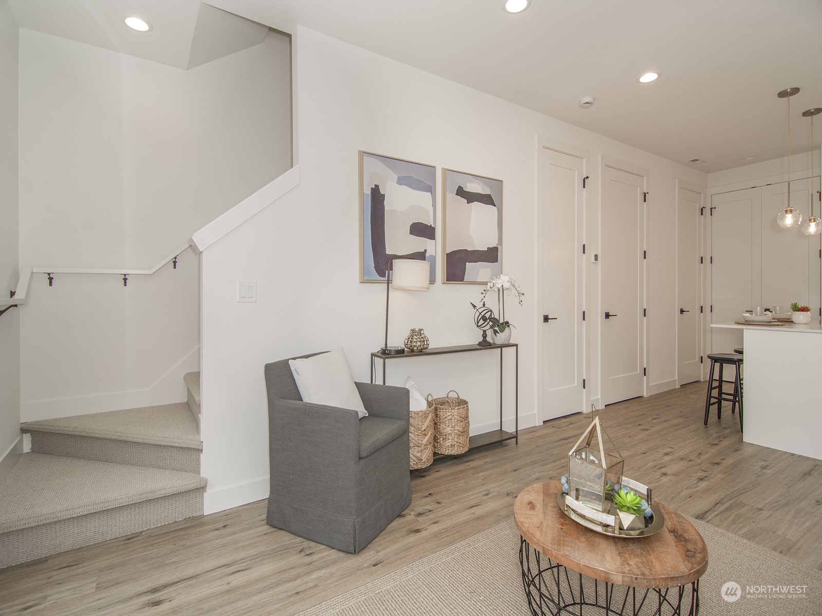 6518 B 40th Avenue SW