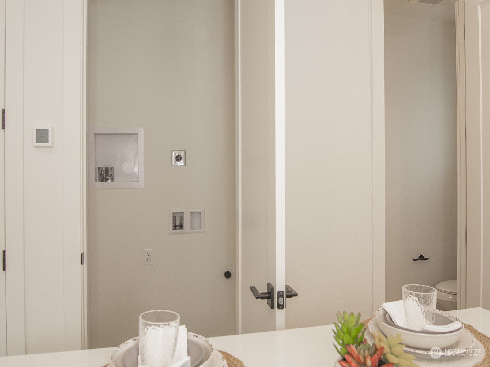 6518 B 40th Avenue SW