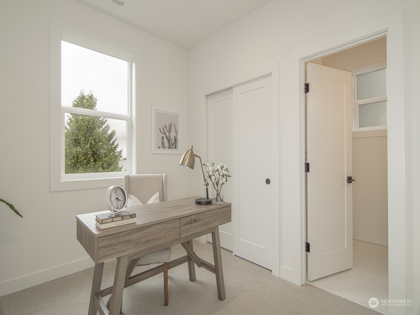 6518 B 40th Avenue SW