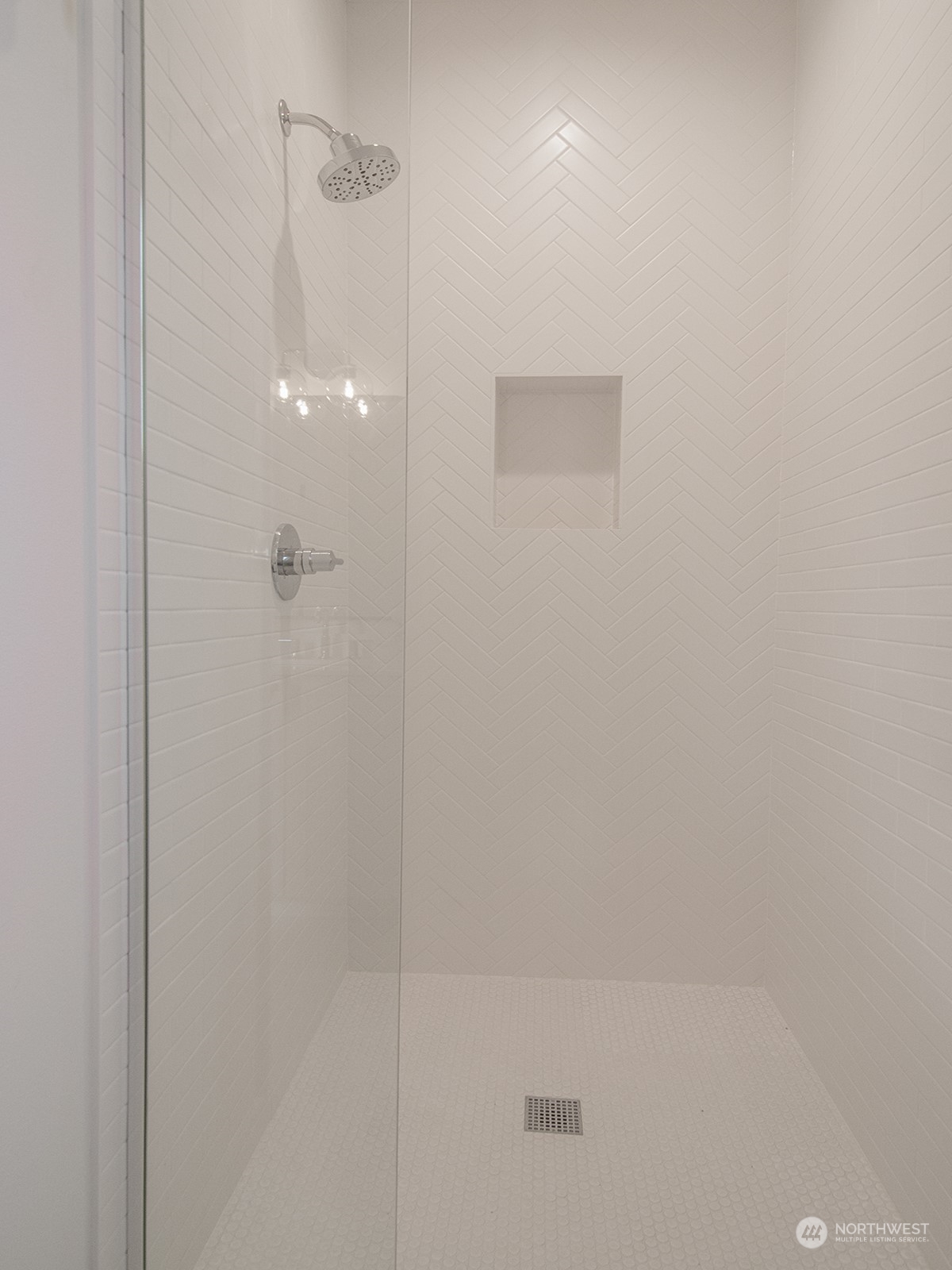 6518 B 40th Avenue SW