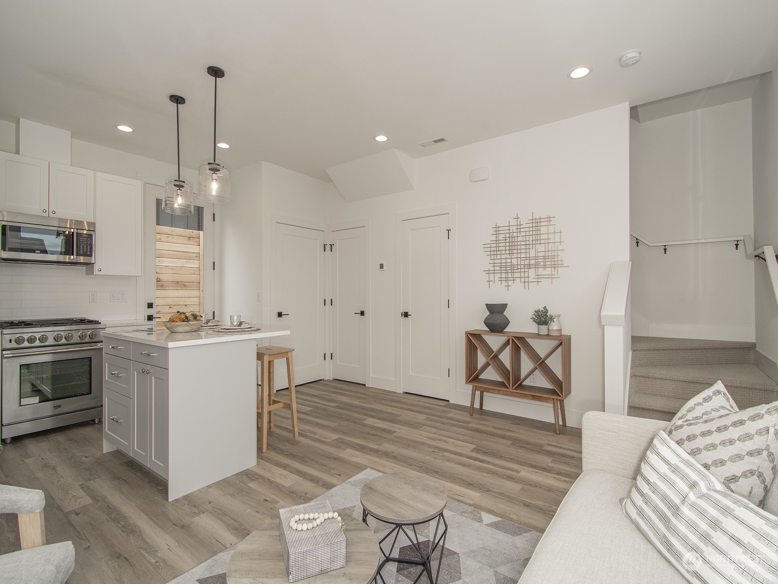 5934 A 44th Avenue SW