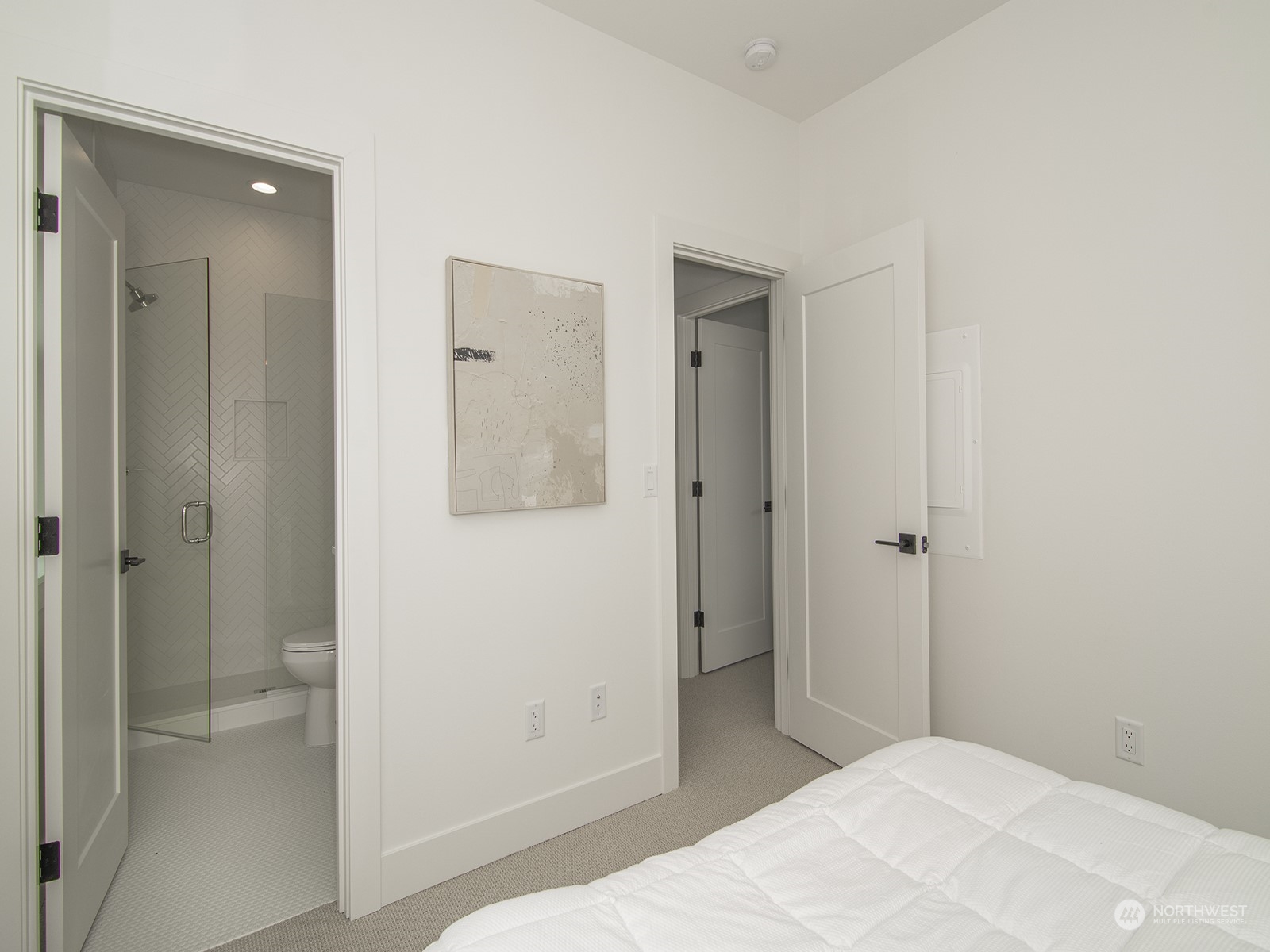 5934 A 44th Avenue SW