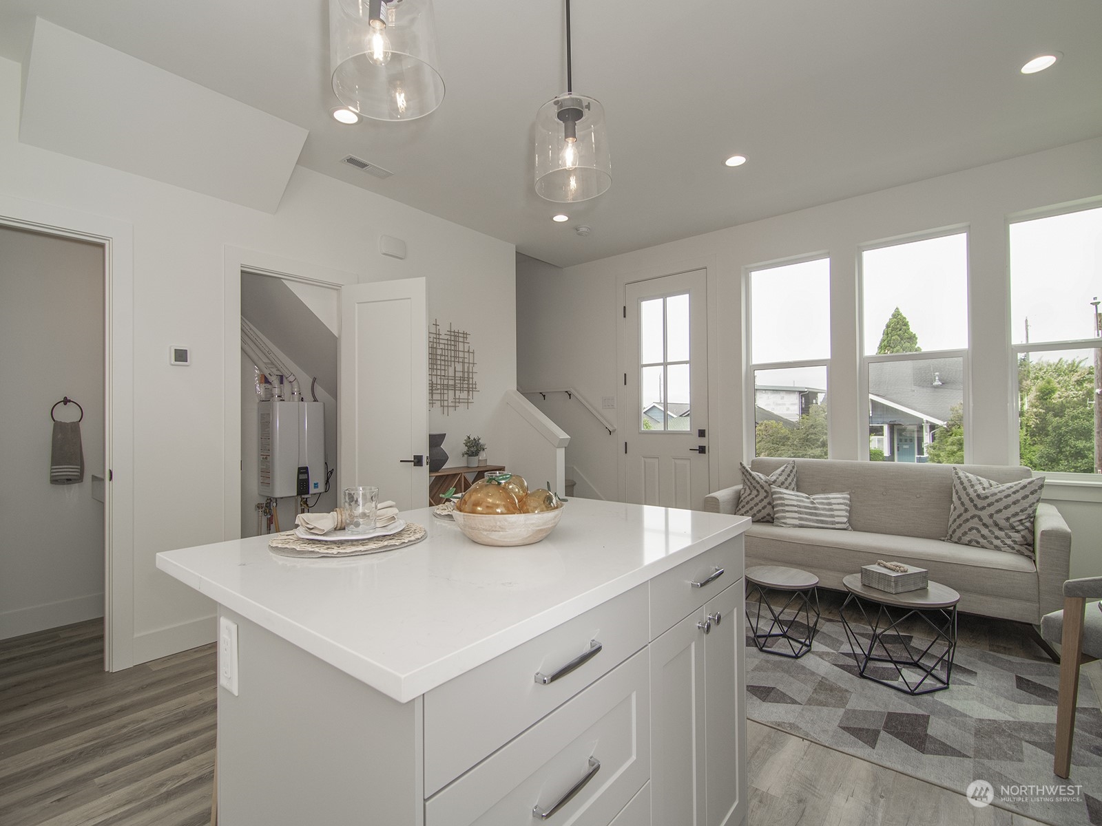 5934 A 44th Avenue SW