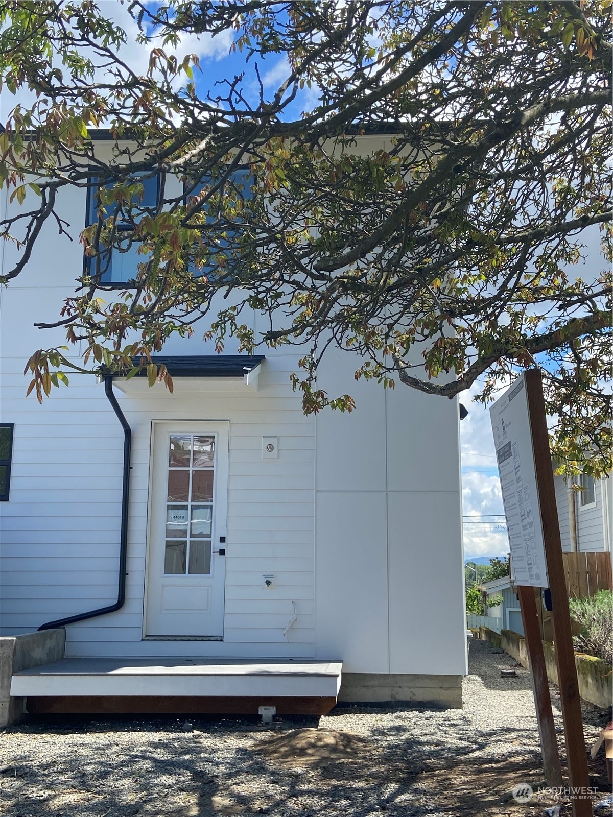 4404 37th Avenue SW Unit: B