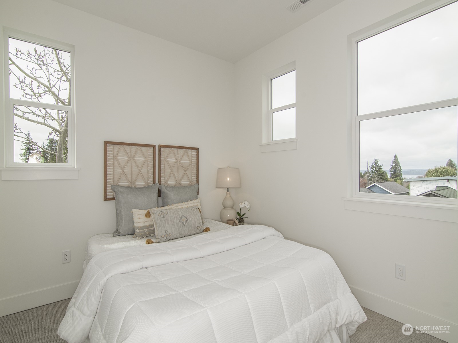 4404 37th Avenue SW Unit: B