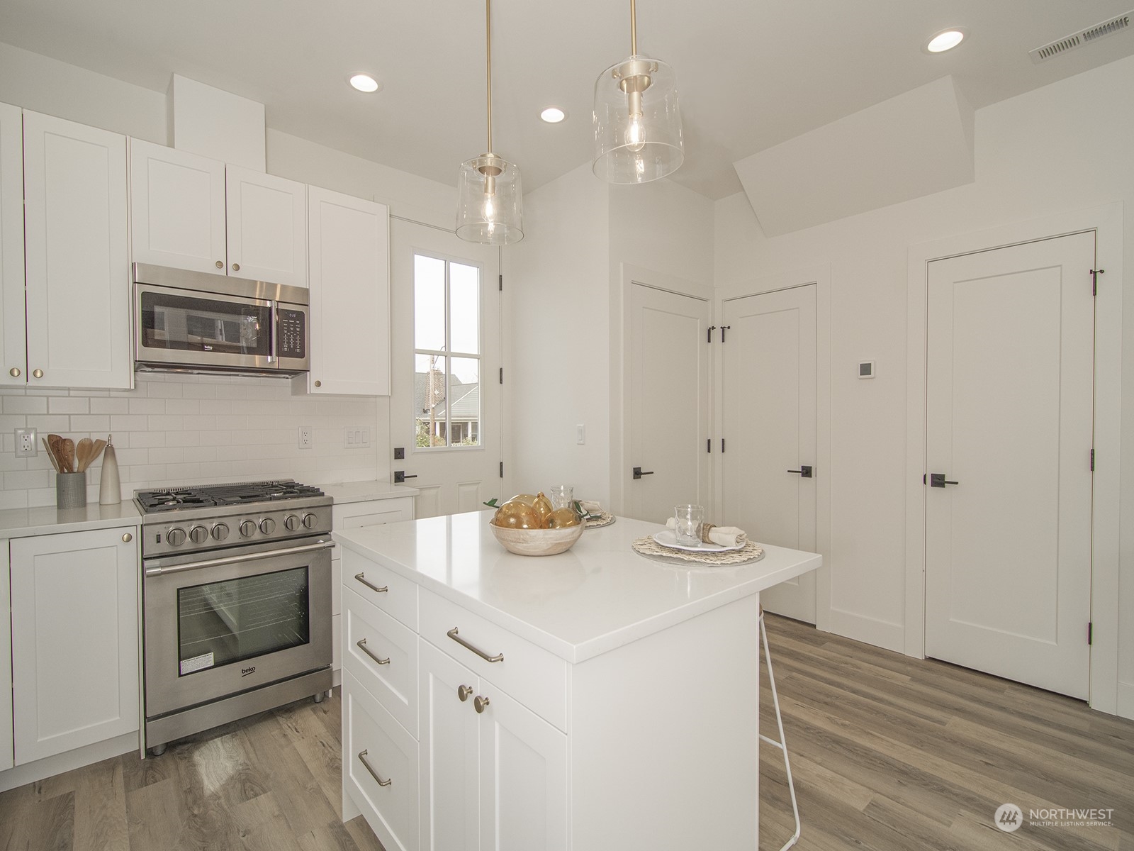 4404 37th Avenue SW Unit: B