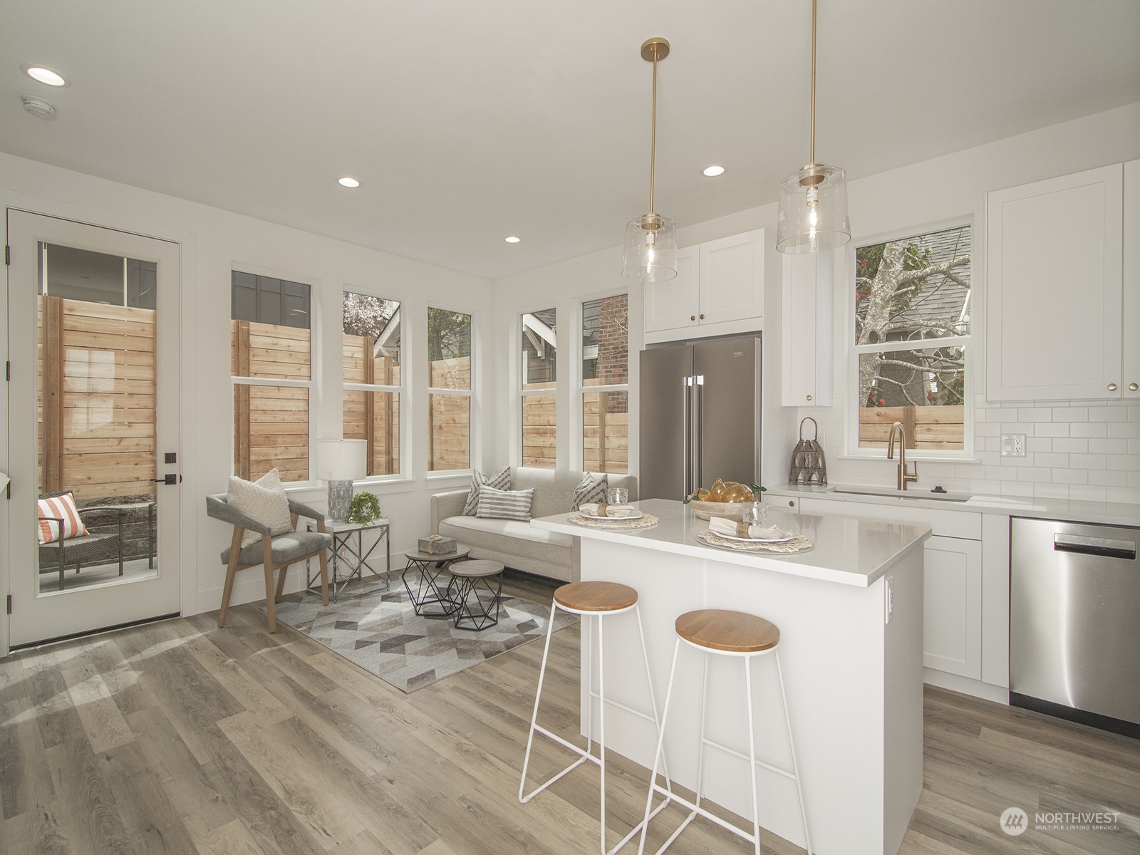 4404 37th Avenue SW Unit: B