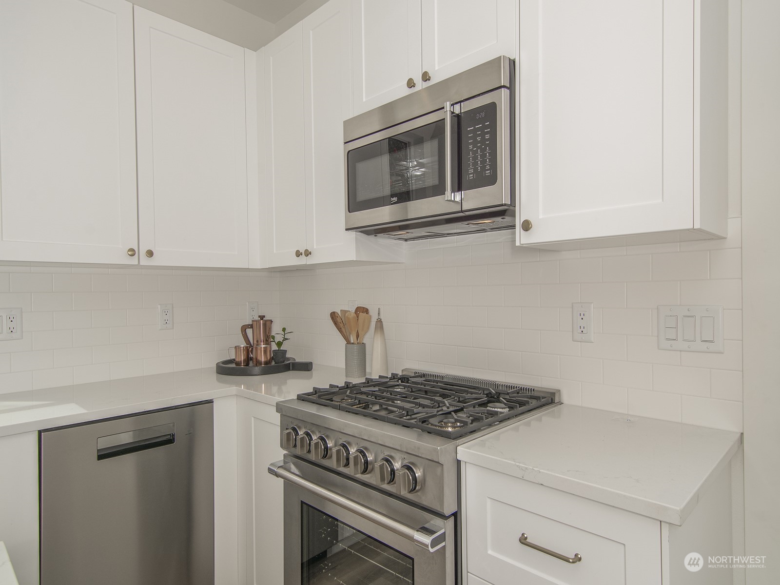 4404 37th Avenue SW Unit: B