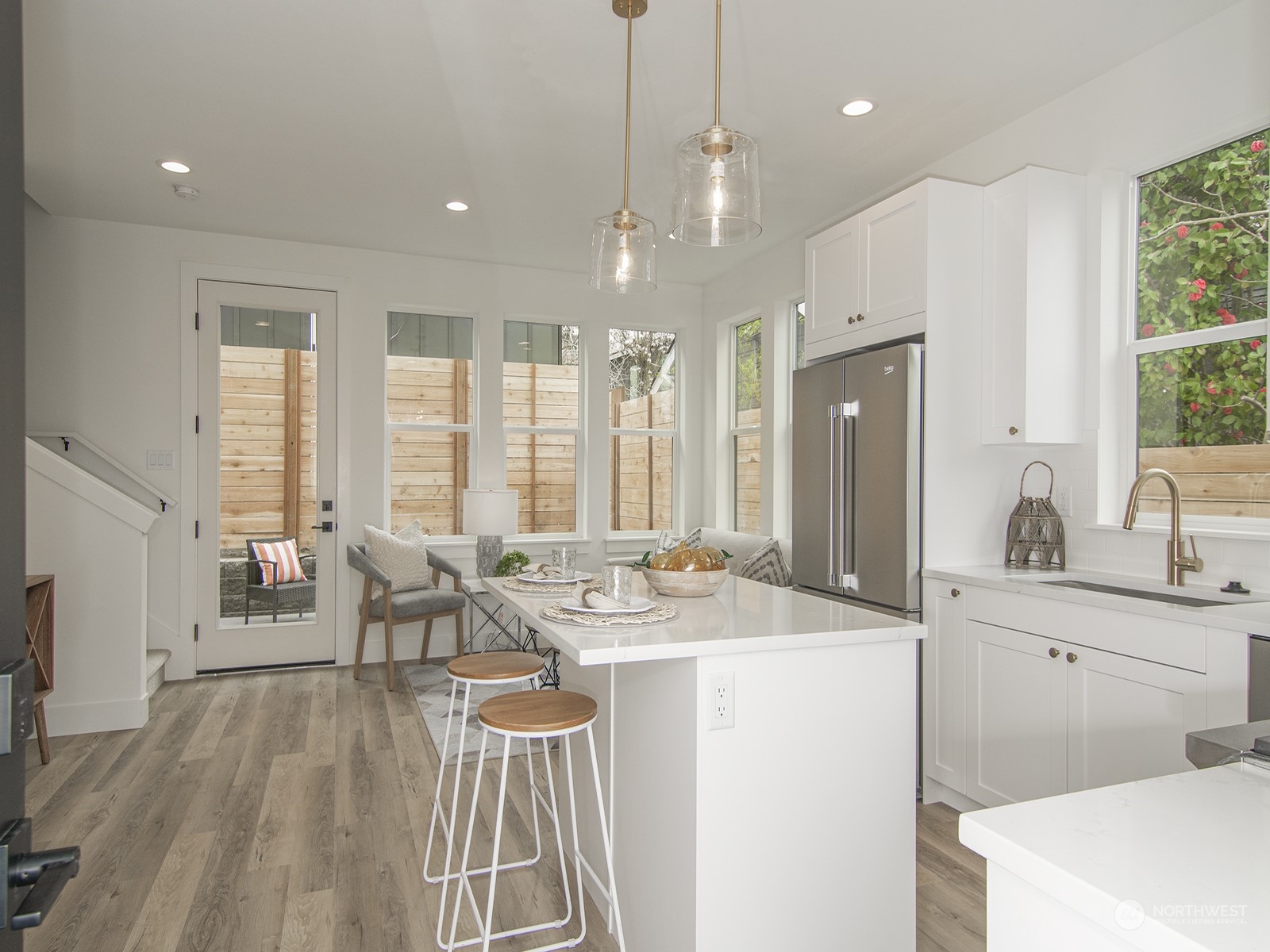 4404 37th Avenue SW Unit: B