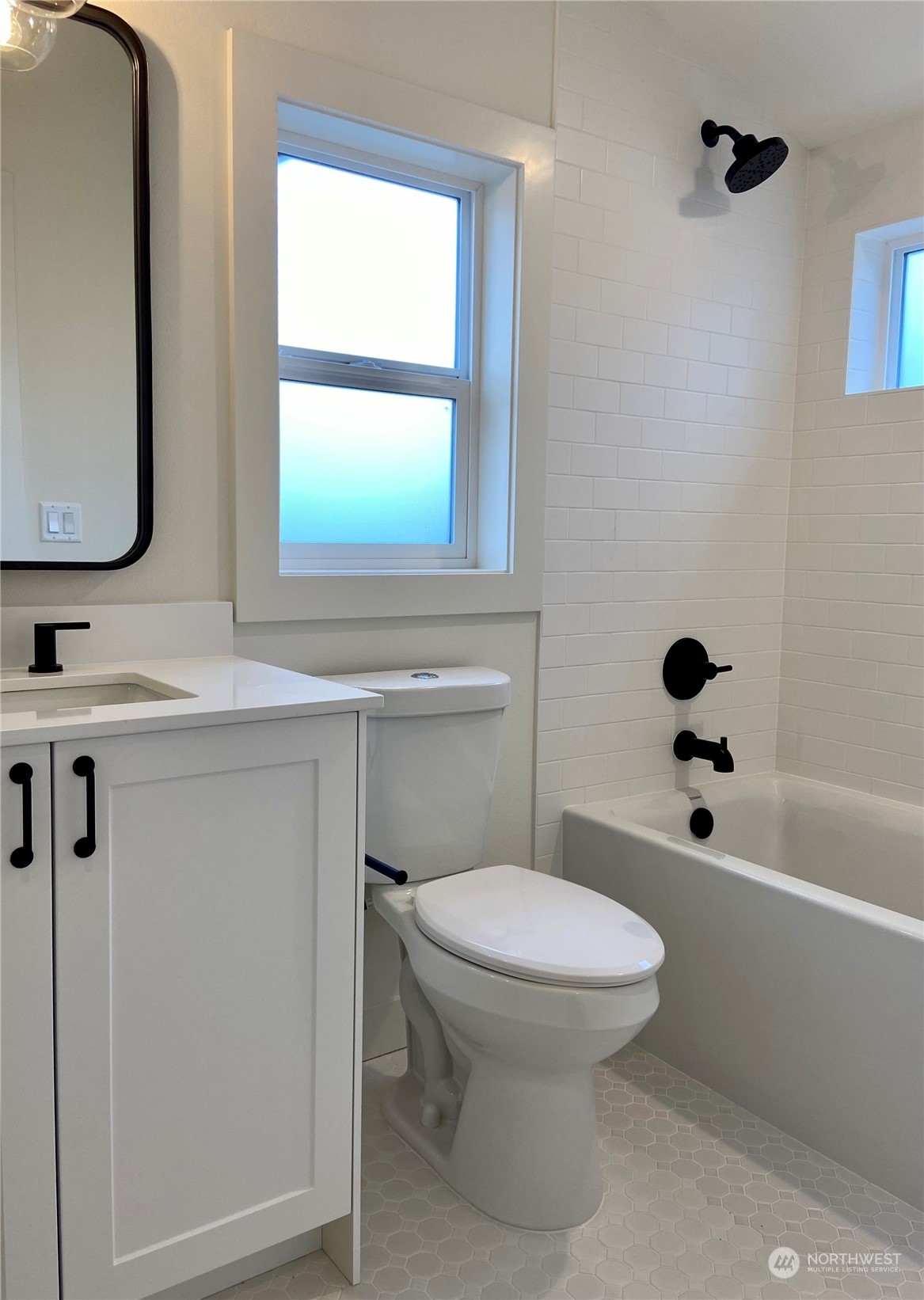 6516 C 40th Avenue SW