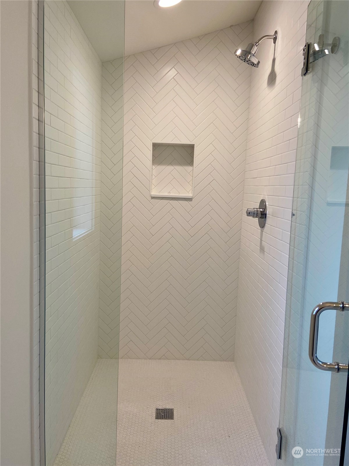 6516 C 40th Avenue SW