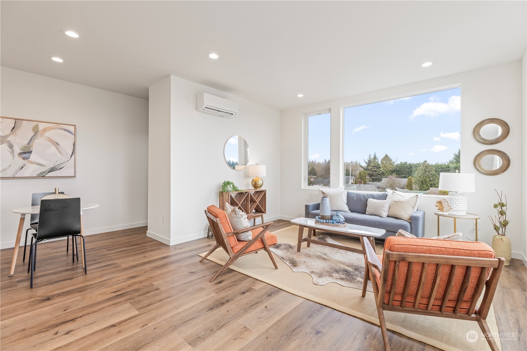 9221 B 25th Avenue SW