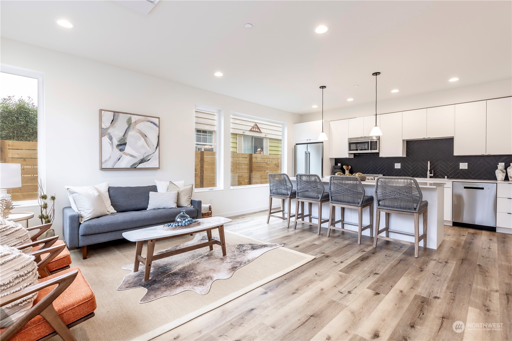 9223 B 25th Avenue SW