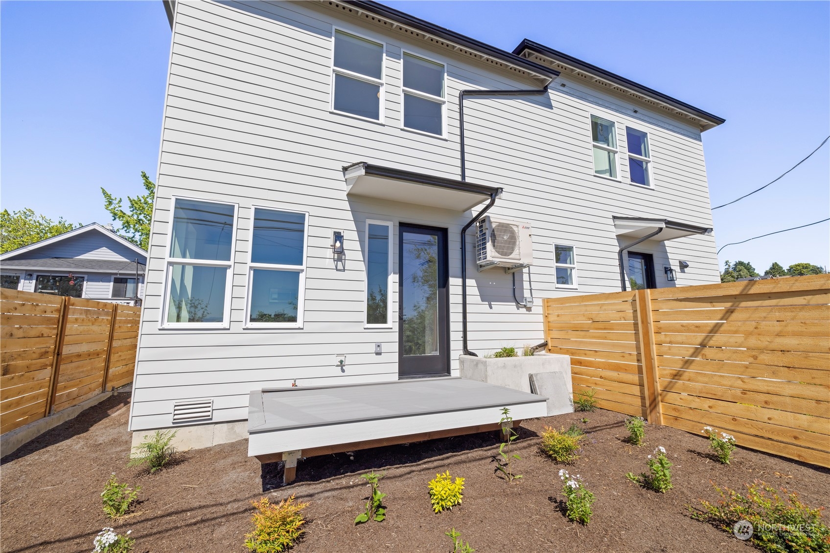 4408 B 37th Avenue SW