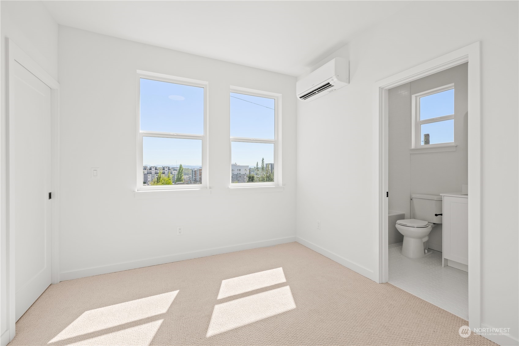 4404 37th Avenue SW Unit: A