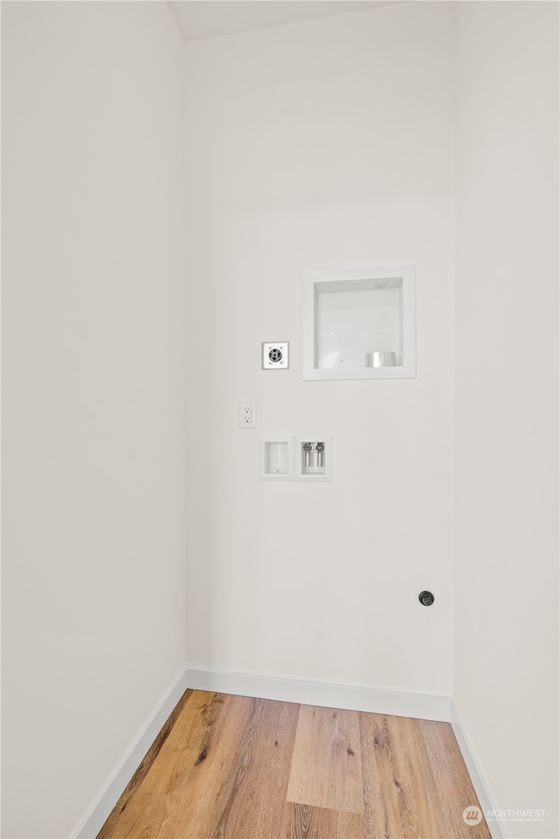 4404 37th Avenue SW Unit: A