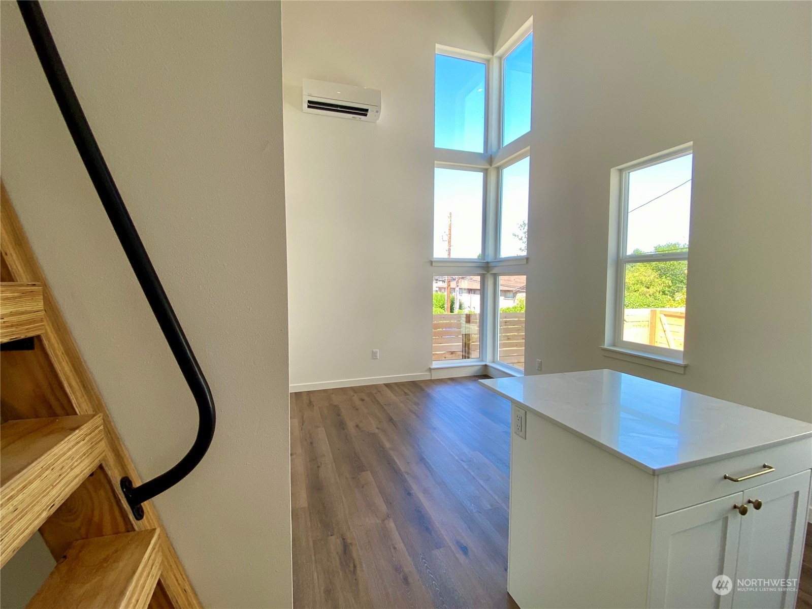 4404 37th Avenue SW Unit: C
