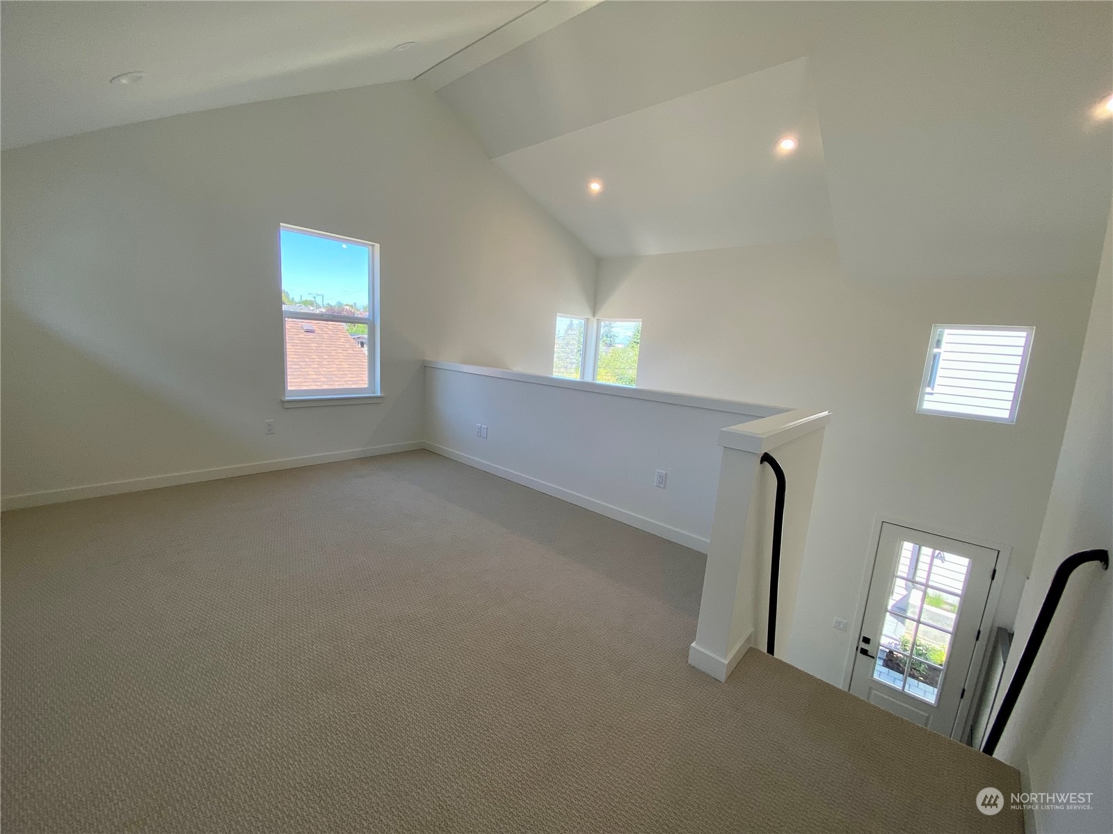 4404 37th Avenue SW Unit: C