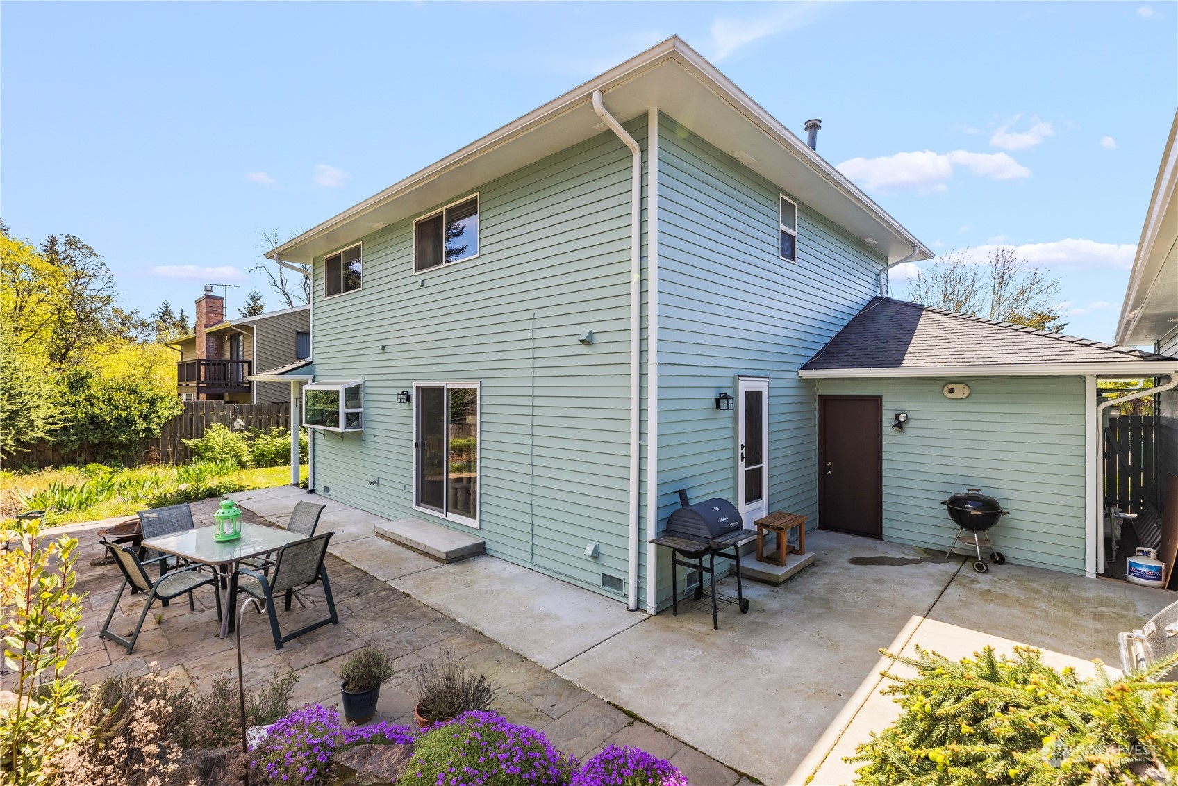 3022 SW 109th Street