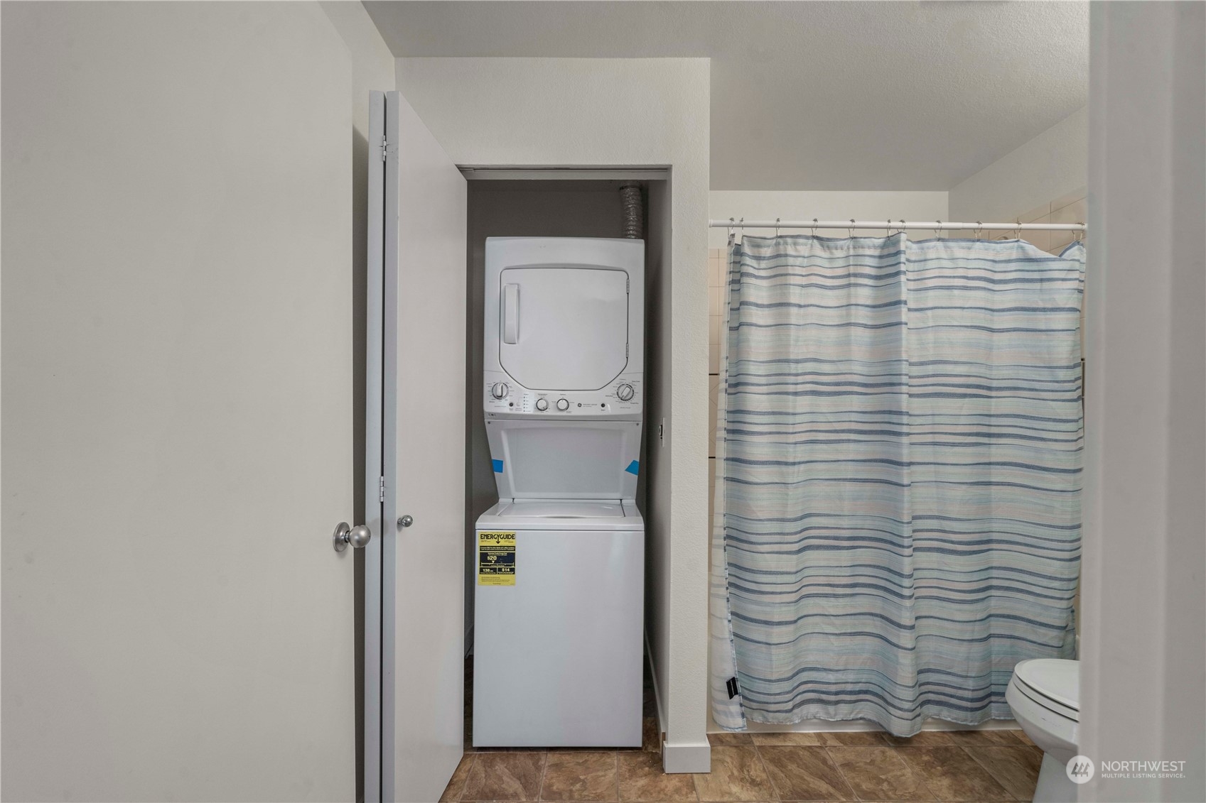 4409 California Avenue SW Unit: 501