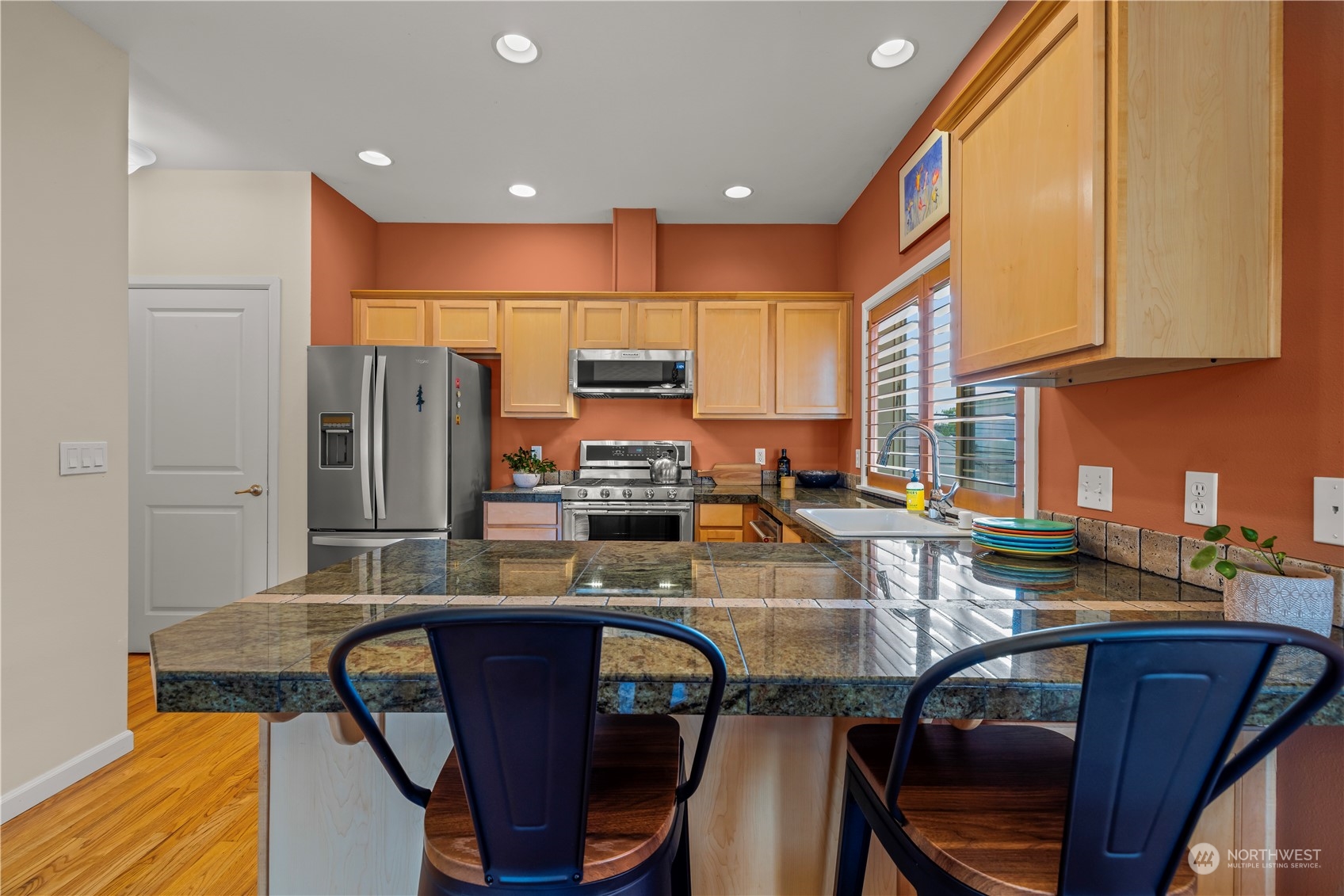 4506 40th Avenue SW Unit: B