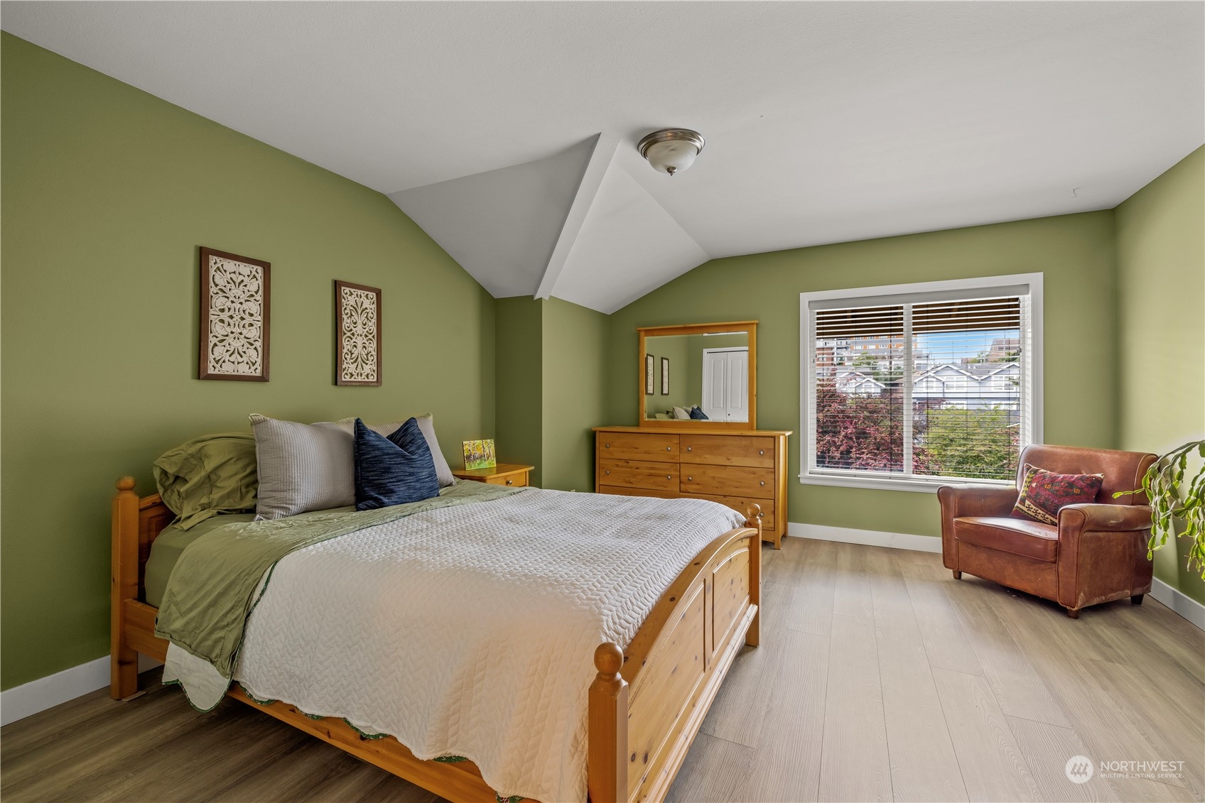 4506 40th Avenue SW Unit: B