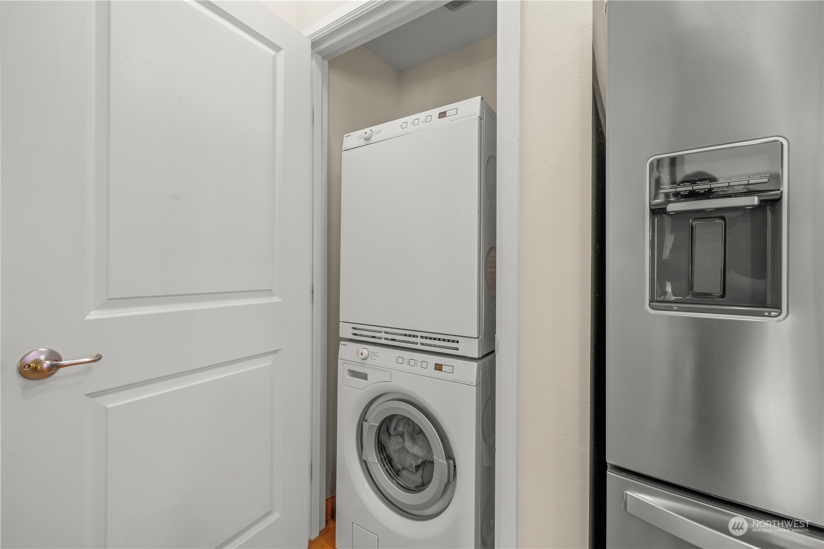 4506 40th Avenue SW Unit: B