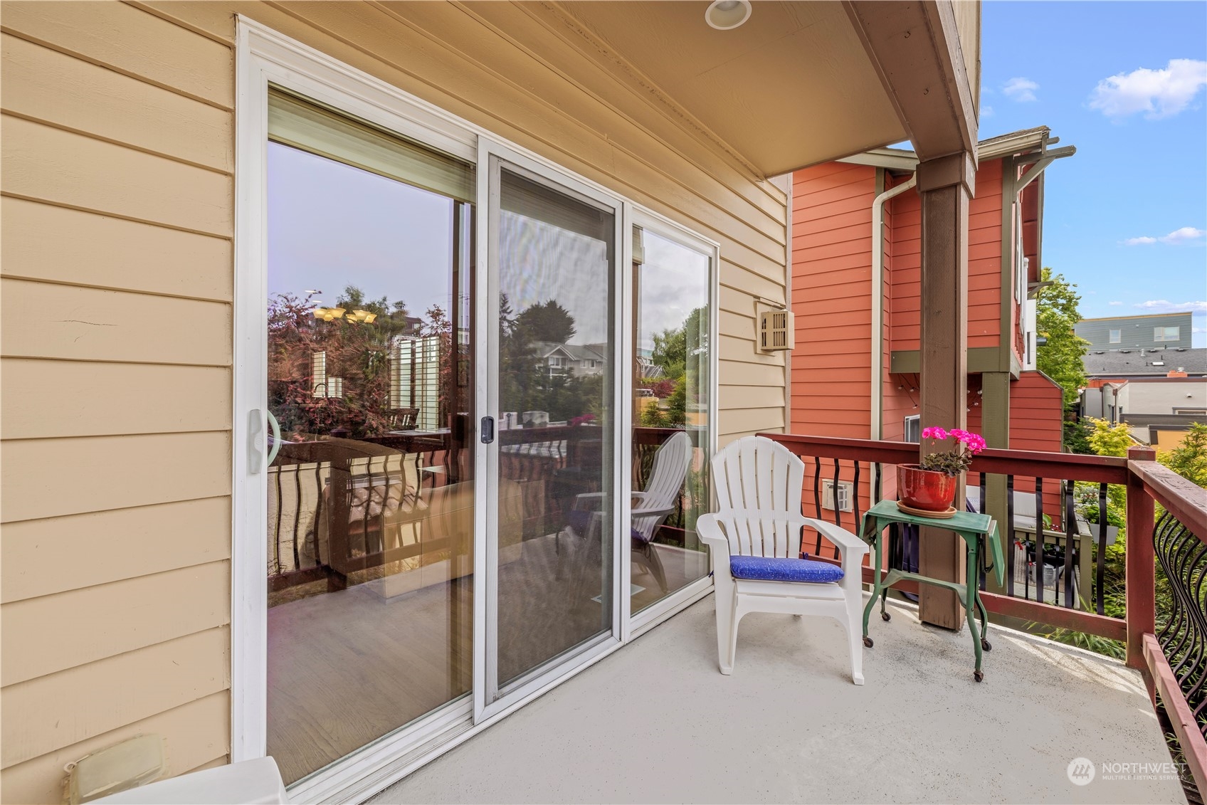 4506 40th Avenue SW Unit: B