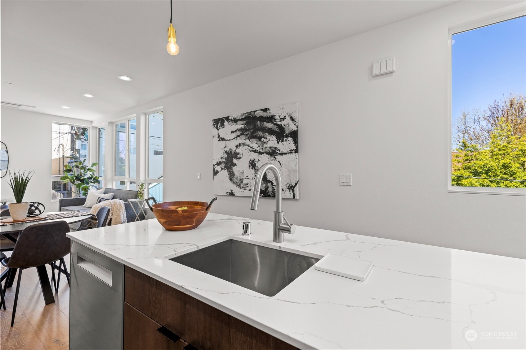 2209 A 42nd Avenue SW