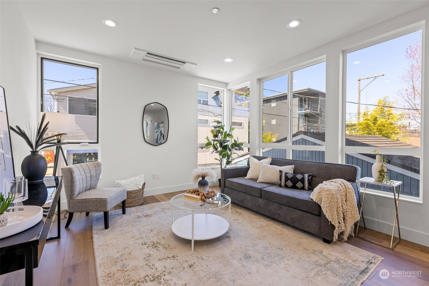 2209 A 42nd Avenue SW