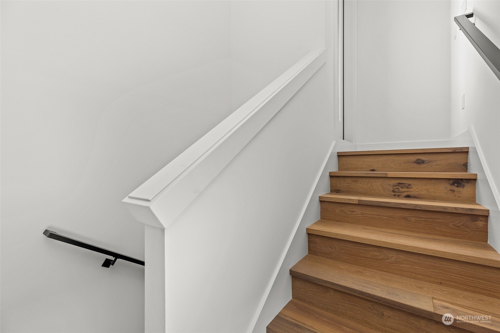 2209 A 42nd Avenue SW