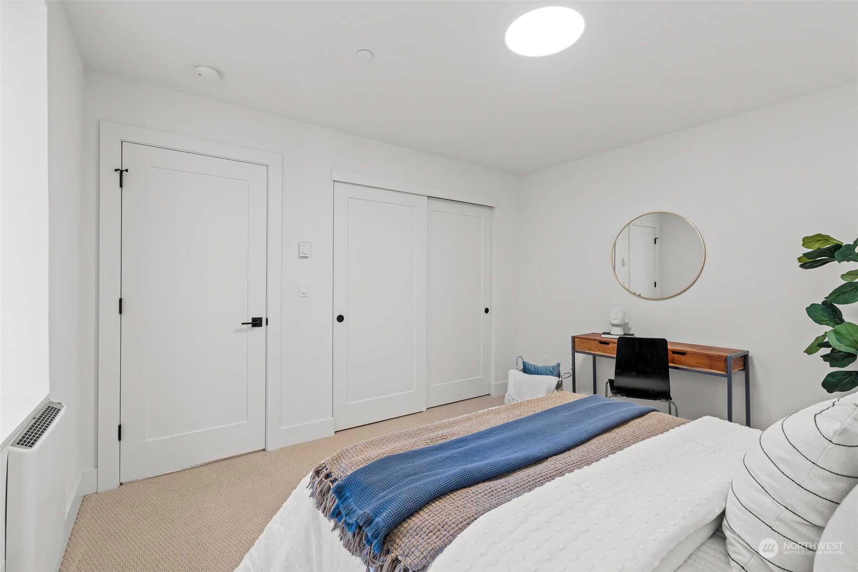 2209 A 42nd Avenue SW