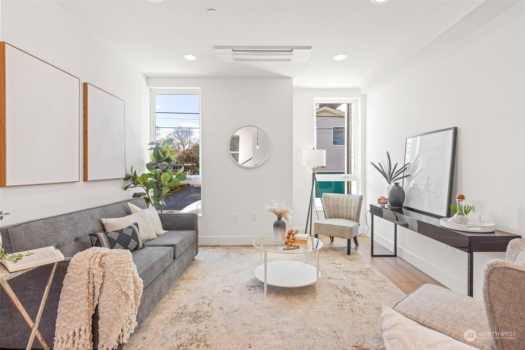 2209 B 42nd Avenue SW