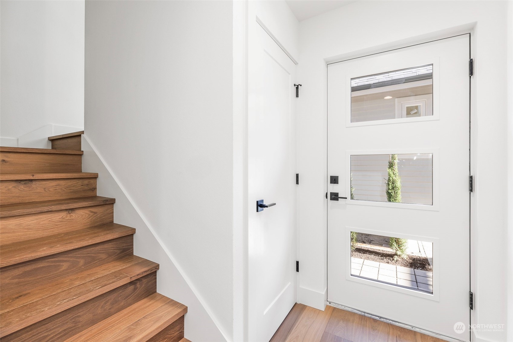 2209 B 42nd Avenue SW