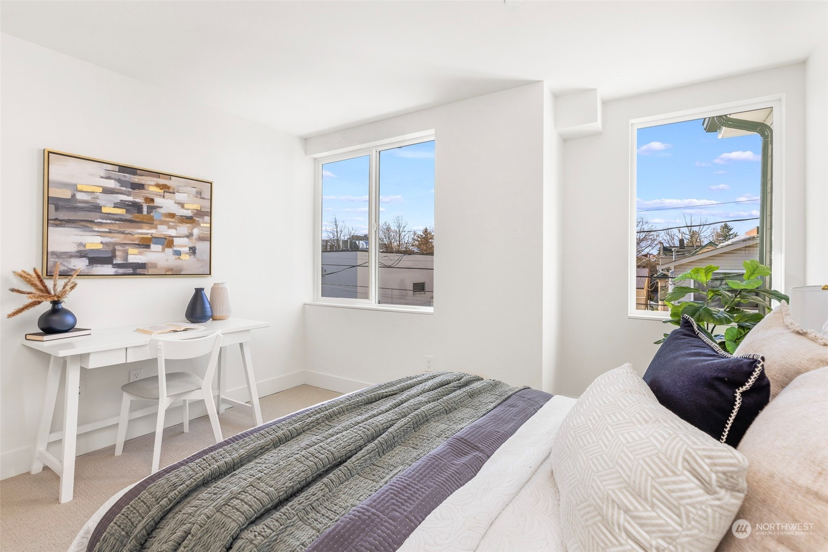 2209 B 42nd Avenue SW