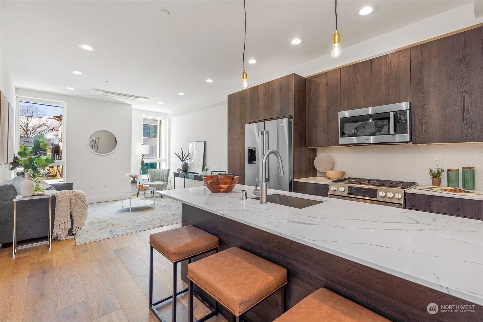 2209 B 42nd Avenue SW