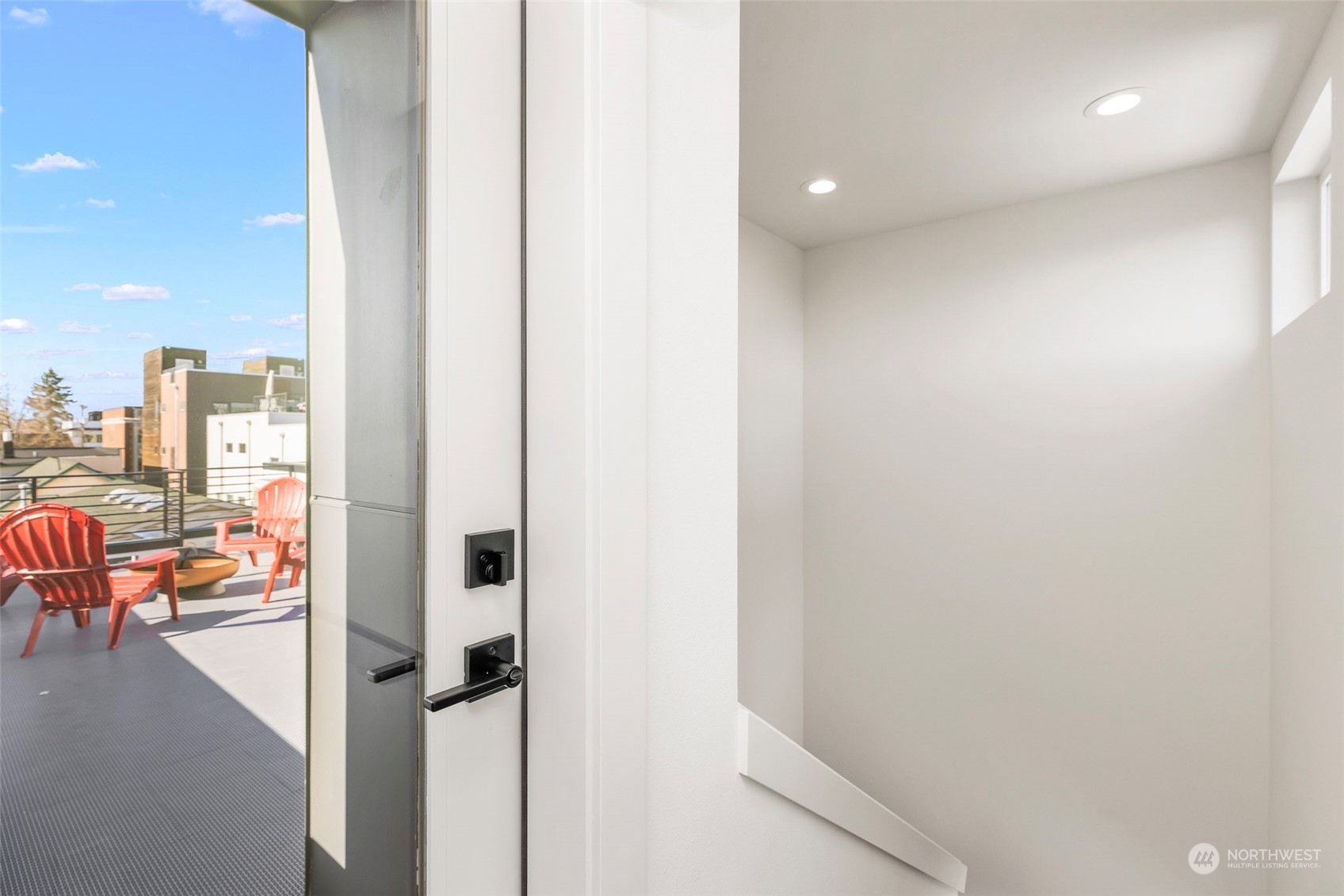 2209 B 42nd Avenue SW