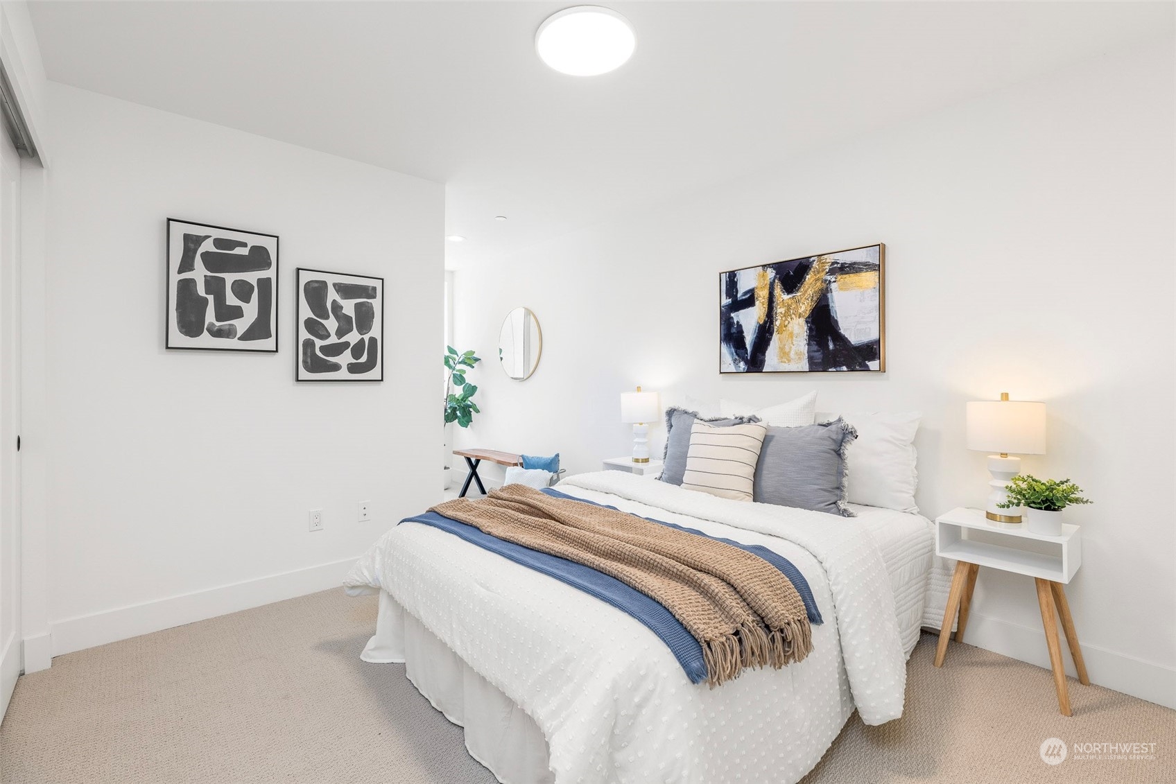 2209 B 42nd Avenue SW