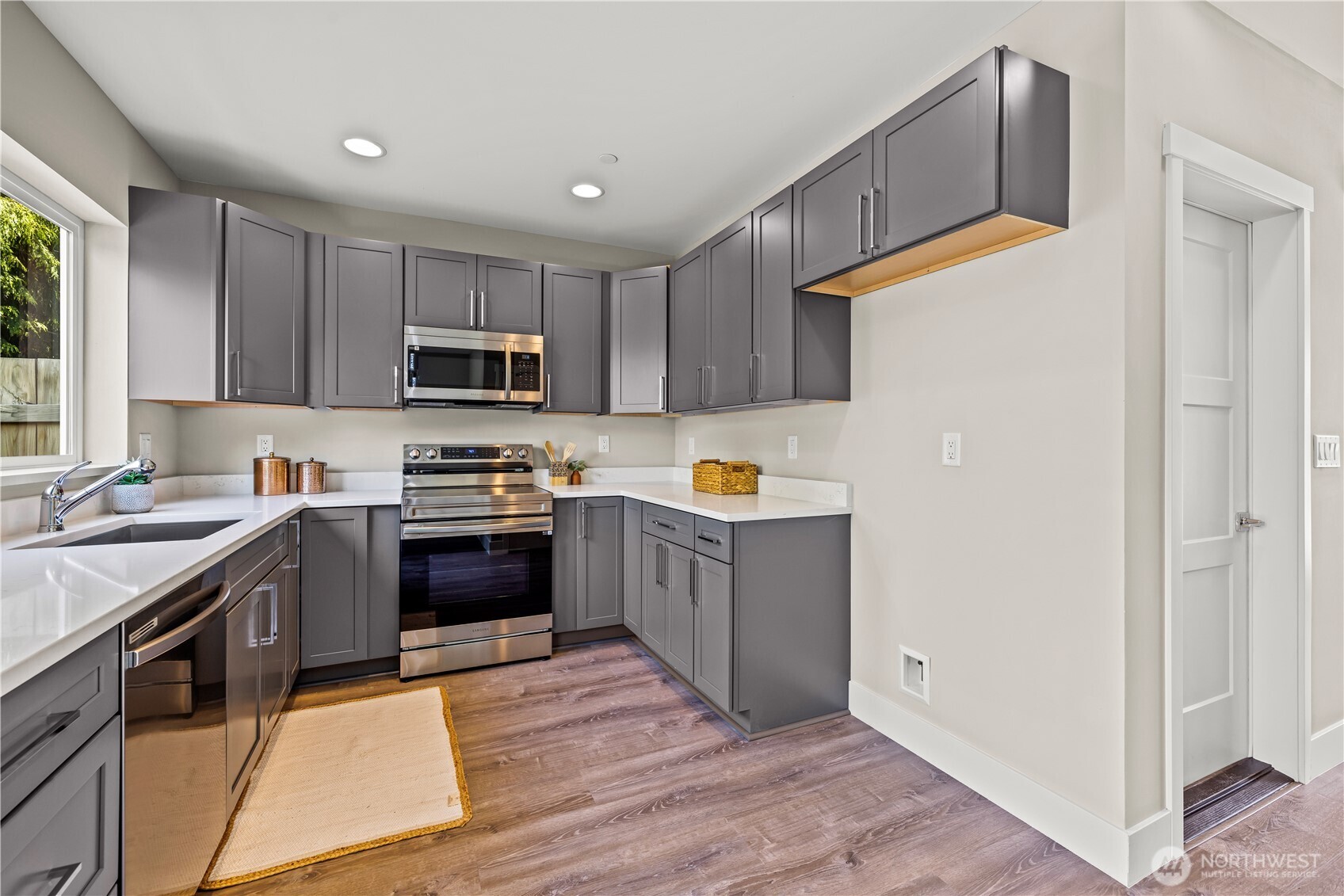 13055 2nd Avenue S Unit: B