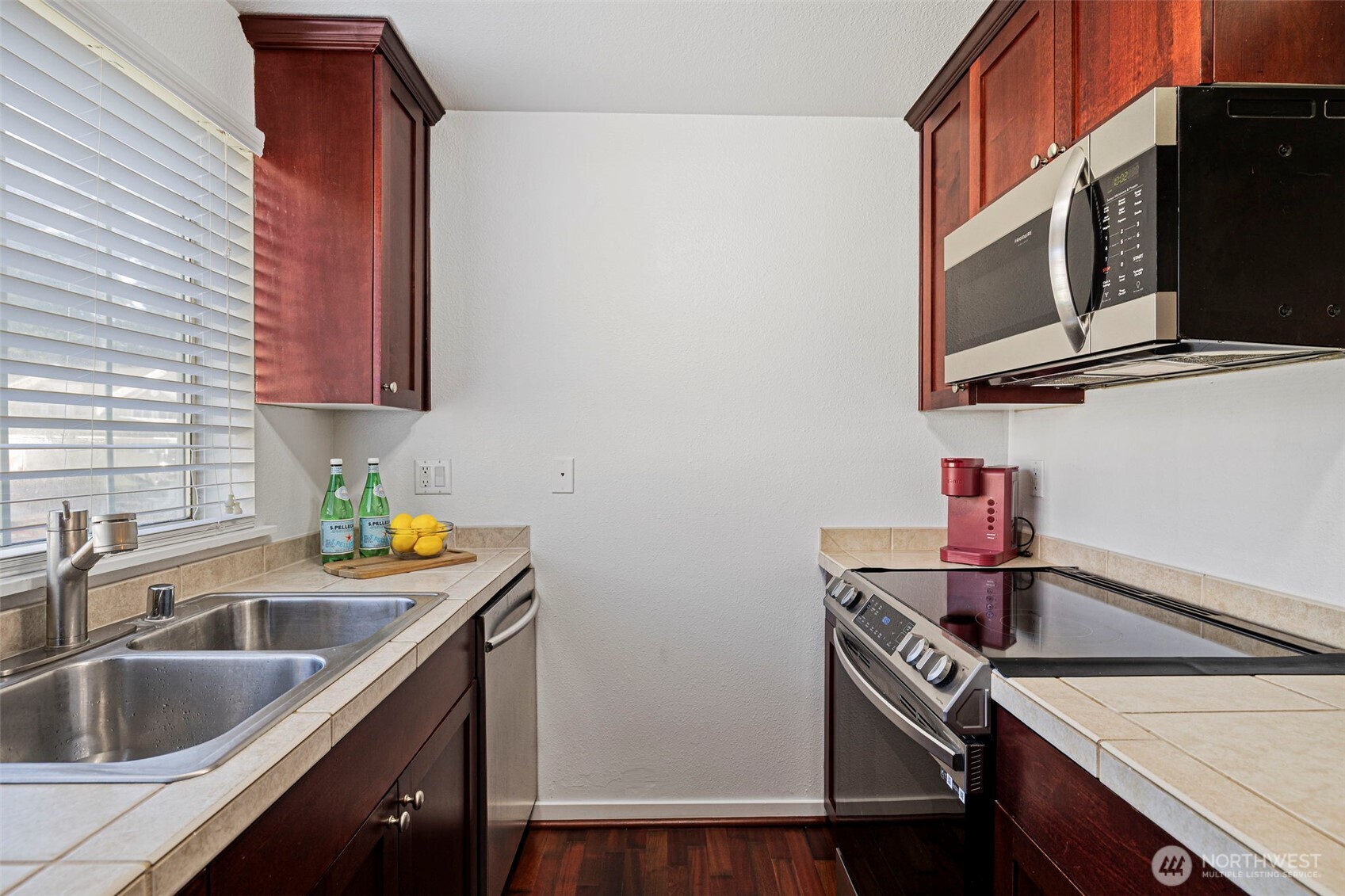 1839 S 286th Lane Unit: S104