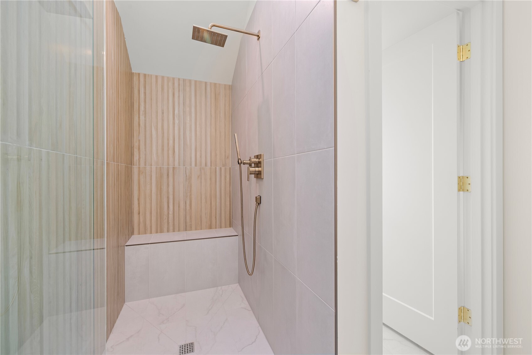 5119 SW Genesee Street