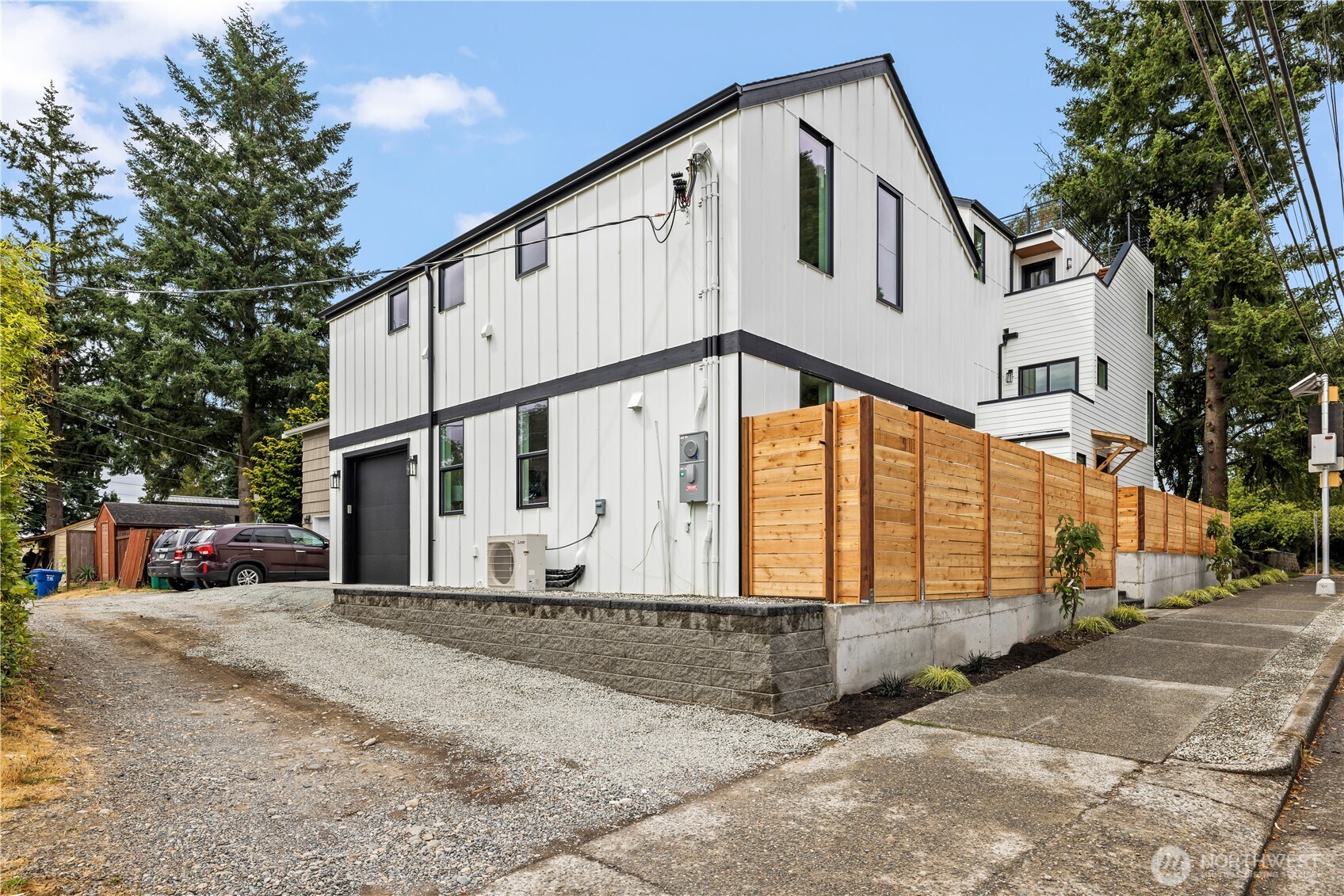 5119 SW Genesee Street