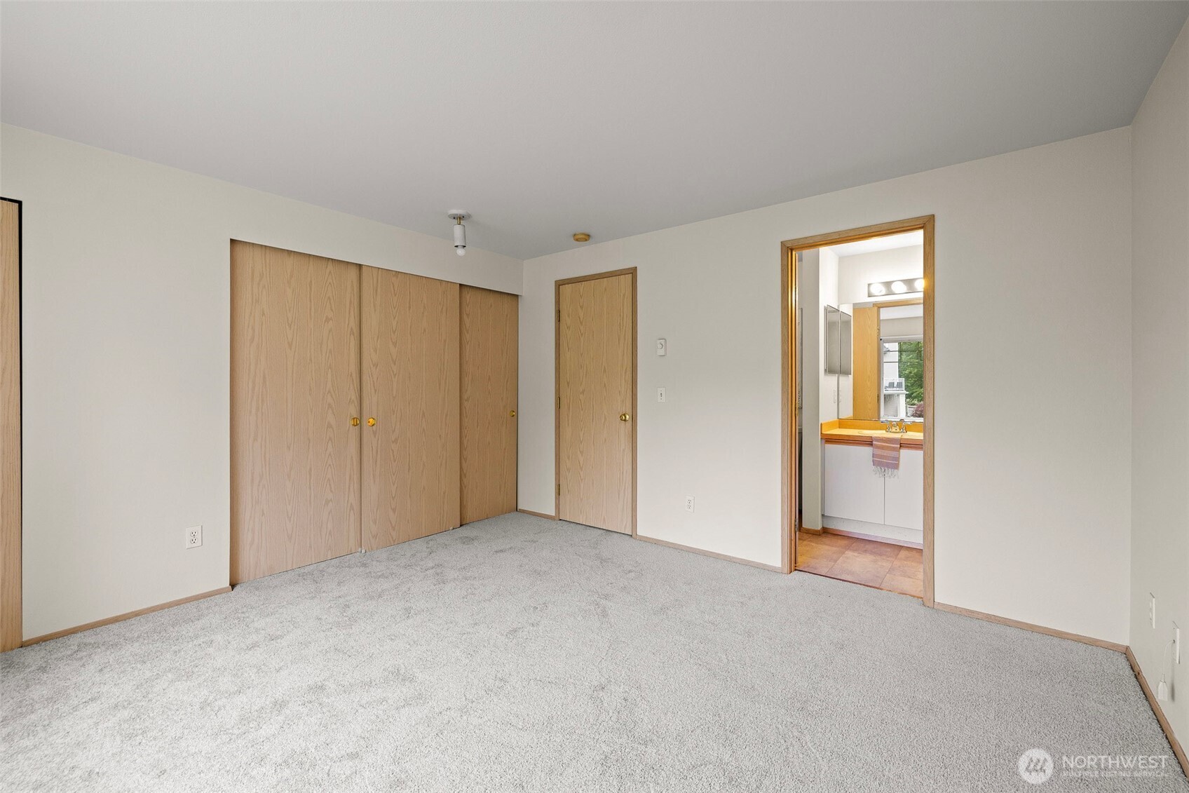5410 S 236th Place
