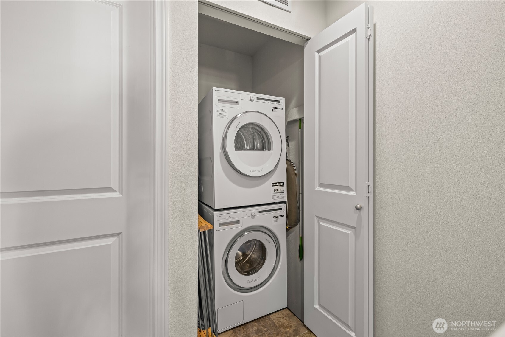 3430 SW Graham Street Unit: 903
