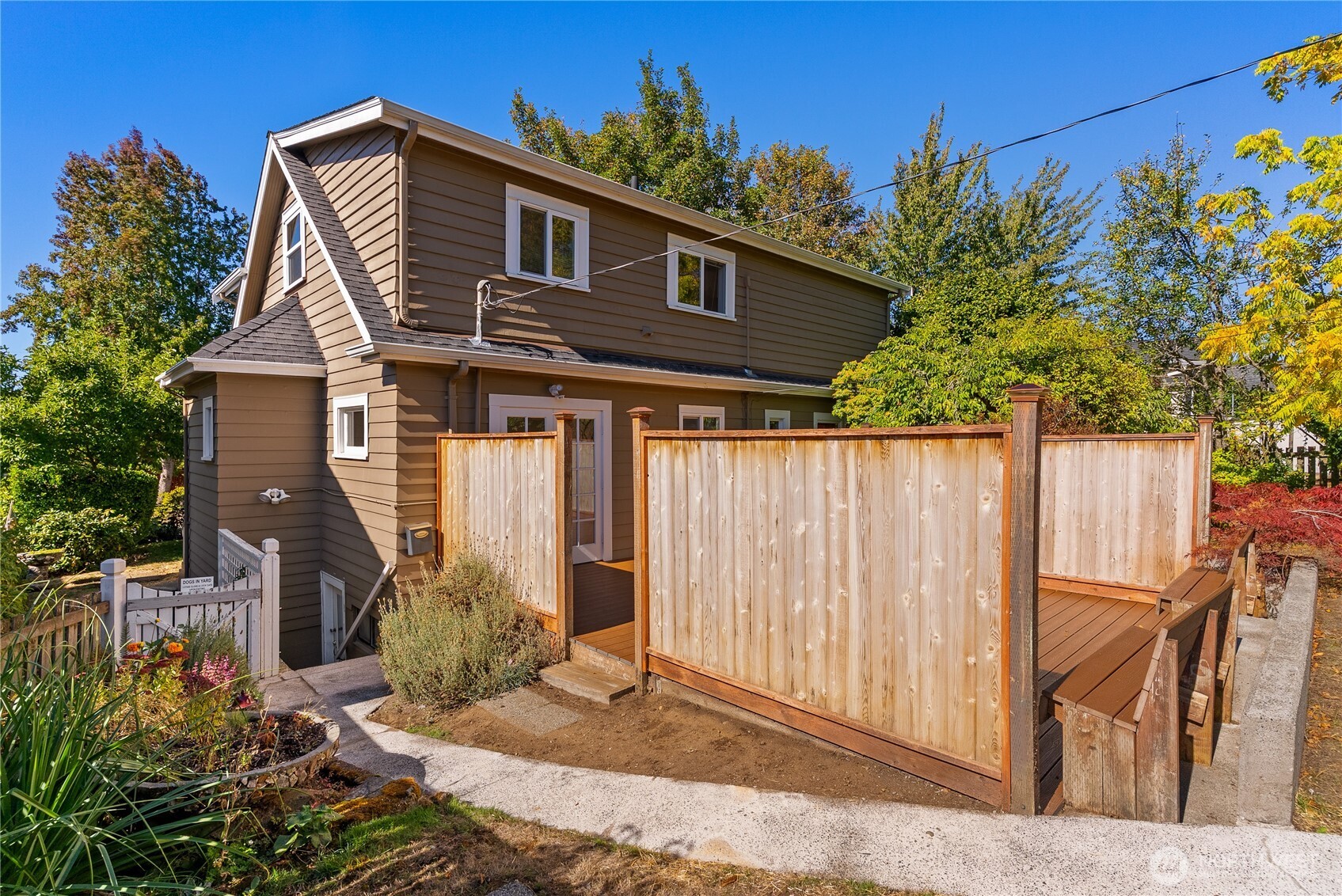 5436 44th Avenue SW